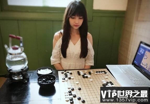 中国围棋界第一美女黑嘉嘉，中澳混血围棋女神(段位：职业7段)