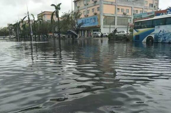 河南遭遇极端强降雨