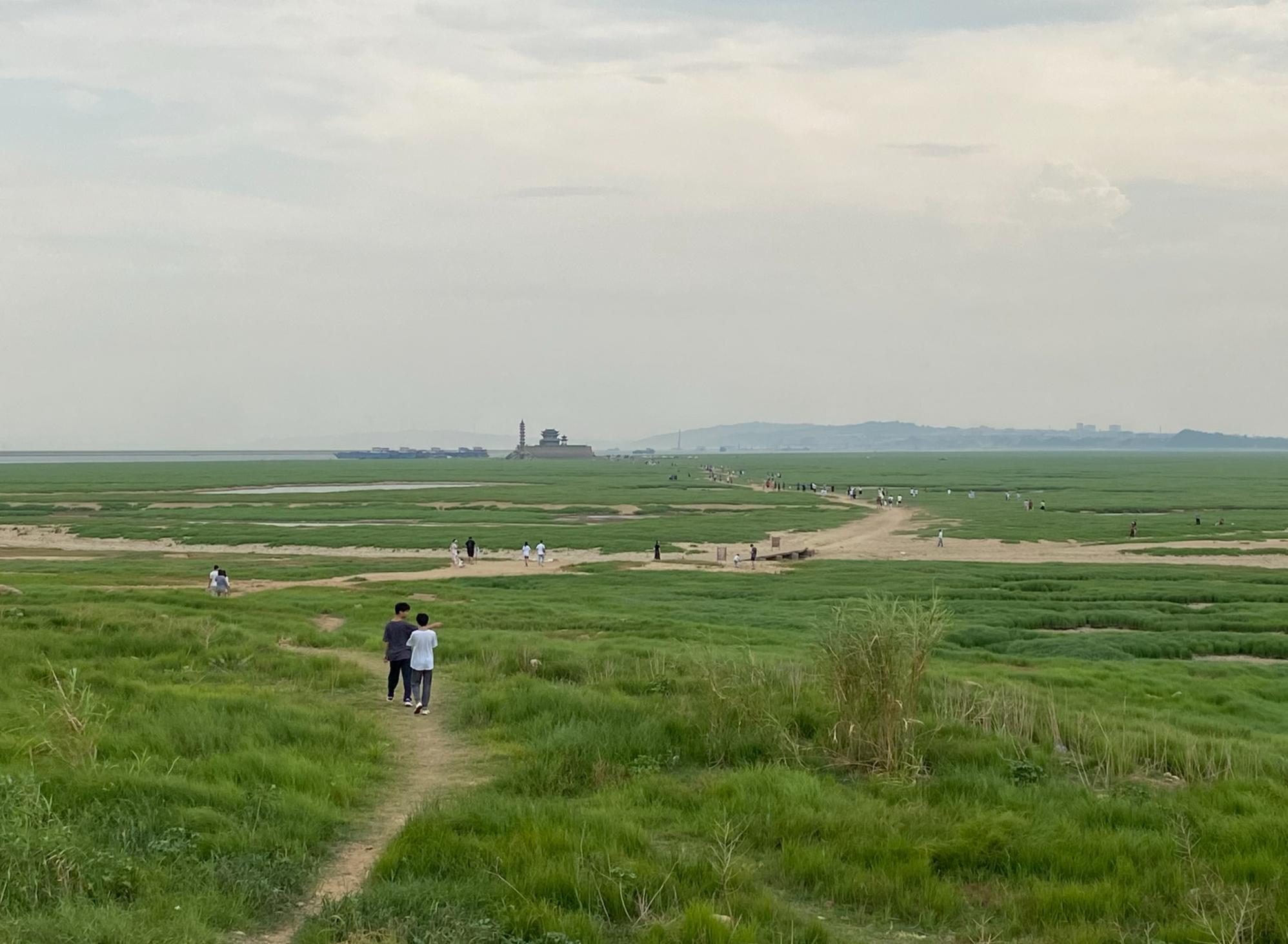 “汛期反枯”，鄱阳湖湿地生态何解,旱涝急转事件对鄱阳湖流域