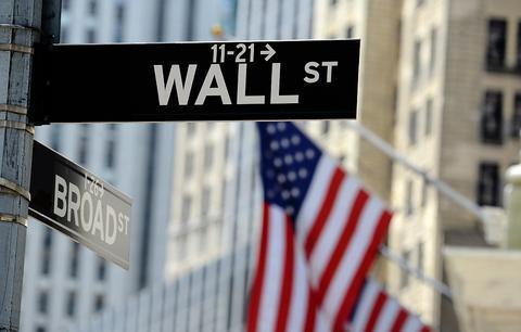 华尔街各大银行对美国经济越发悲观,究竟是怎么一回事?