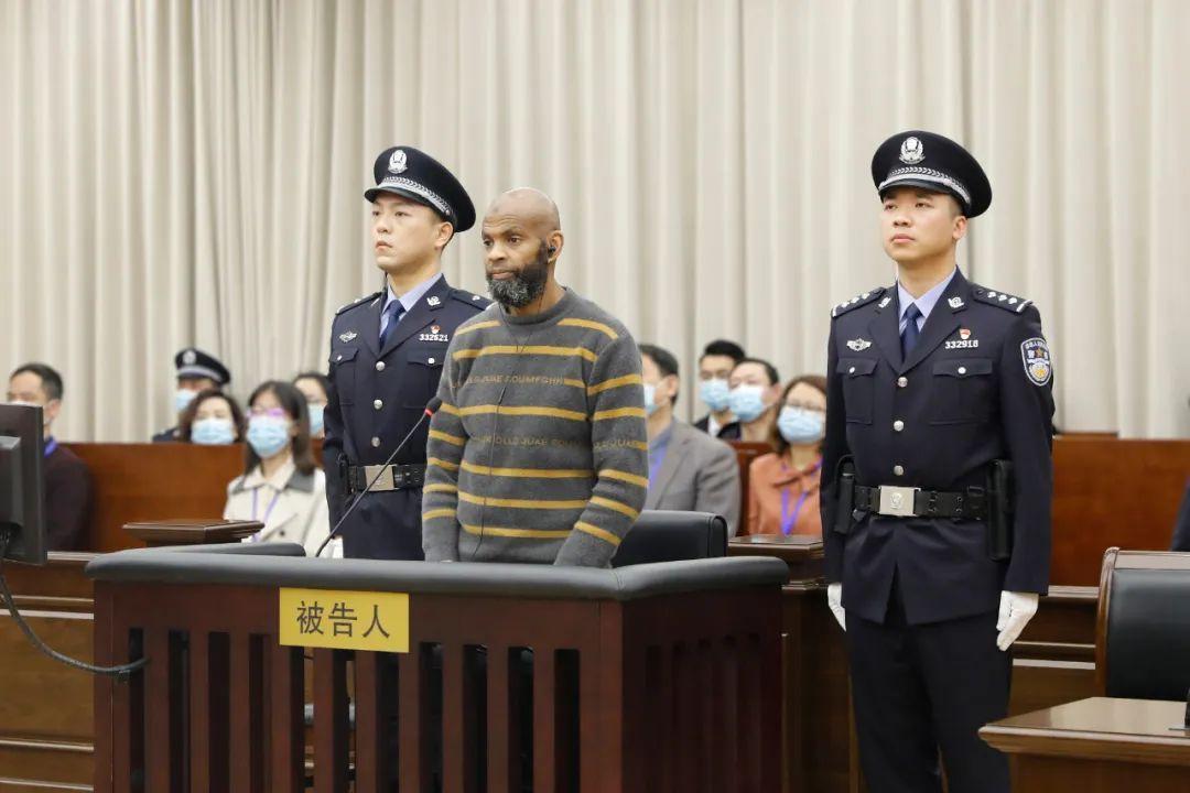 宁波外教杀害女学生案二审择期宣判是怎么回事，关于宁波外教杀害女学生案二审择期宣判结果的新消息。