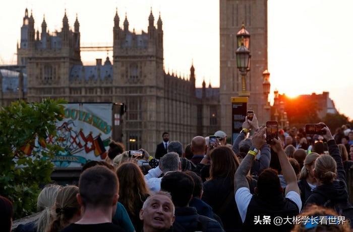 英女王葬礼举行,英女王葬礼举行时间