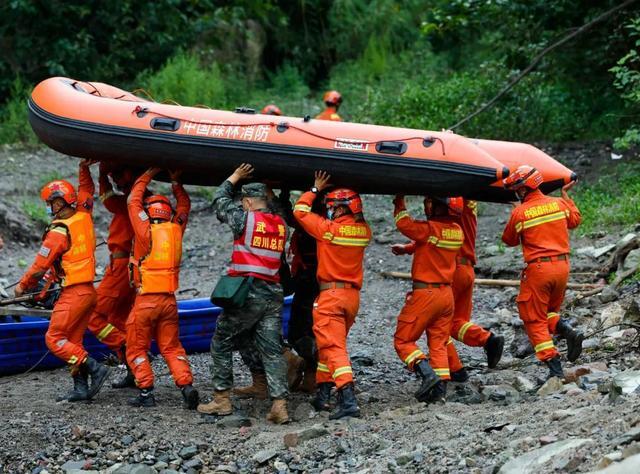 泸定地震死亡人数最新消息 泸定地震已致82人遇难 四川泸定6.8级地震已致82人遇难,另有35人失联