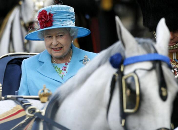 英国首相就英国女王去世发声明,英国女王的死因