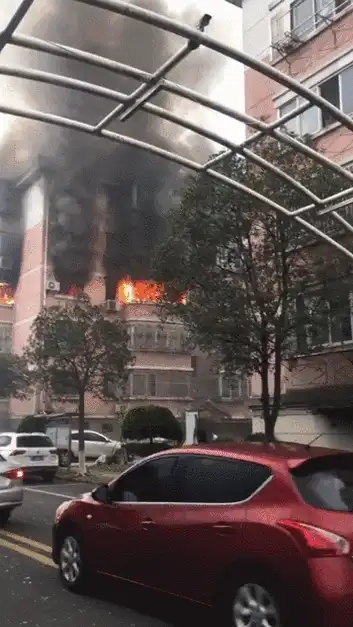 苏州一栋4层公寓发生爆炸是怎么回事，关于苏州居民楼爆炸的新消息。