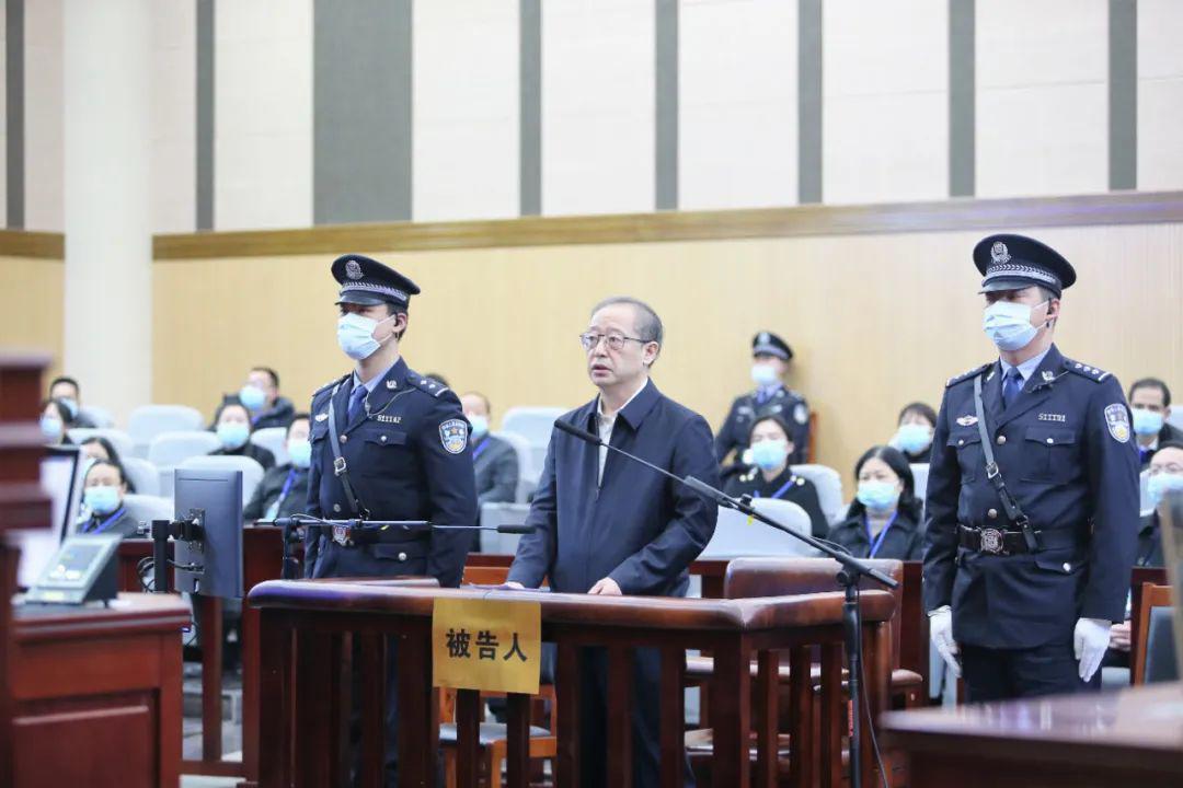 甘肃原副省长宋亮贪近8千万被判无期是怎么回事，关于甘肃宋亮为什么调查的新消息。