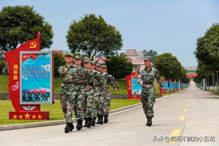 香港警察再也不说Yes Sir是怎么回事，关于香港警察怎么了的新消息。