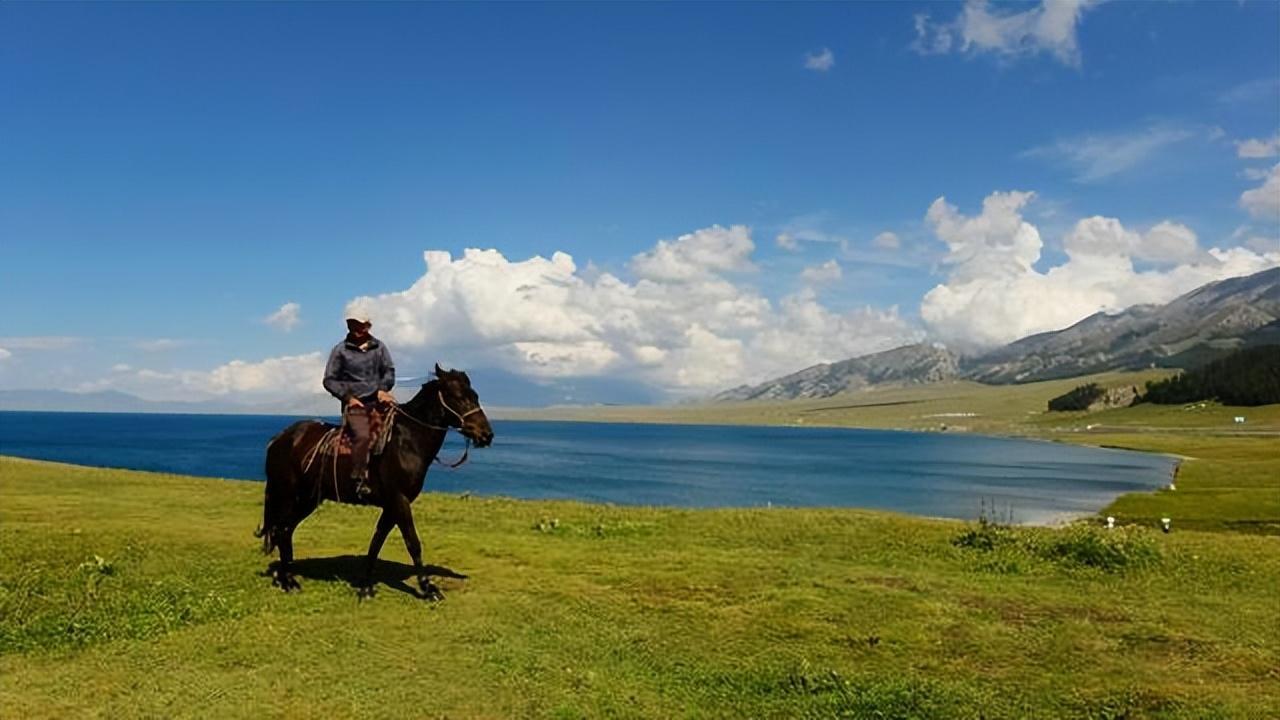 今夏4大热门旅游地遭疫情冲击是怎么回事，关于疫情期间最安全的旅游城市的新消息。