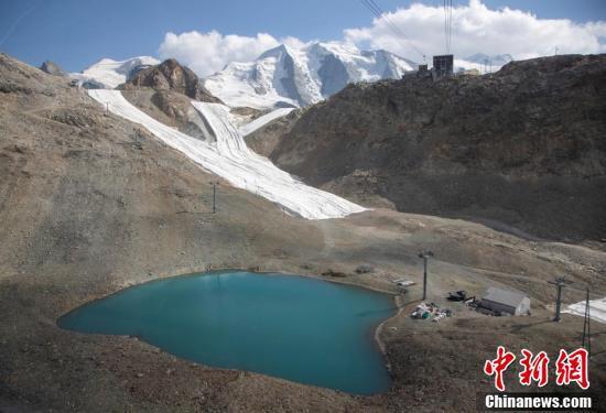 1500座阿尔卑斯冰川或半数在30年内消失是怎么回事，关于阿尔卑斯山冰川面积的新消息。