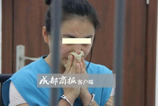 21岁女网红“雪梨枪”直播成都4P淫秽视频 获刑4年罚金10万【图】