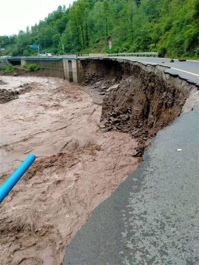 西宁山洪已致18人遇难是怎么回事，关于凉山州山洪造成20多人死亡的新消息。