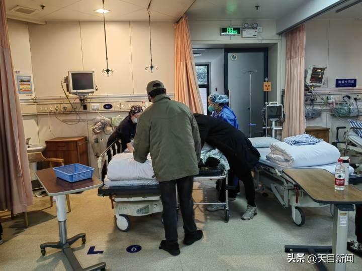 生死急诊室：2分钟接诊一个病人,究竟是怎么一回事?