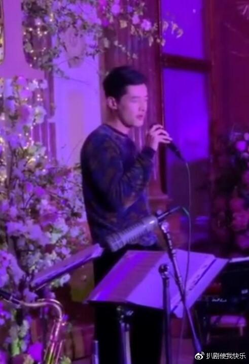 胡歌在唐嫣婚礼上唱歌视频在线观看地址 齁甜！