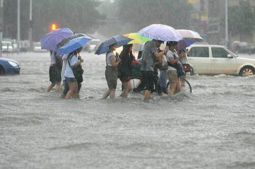 11号台风红霞路径