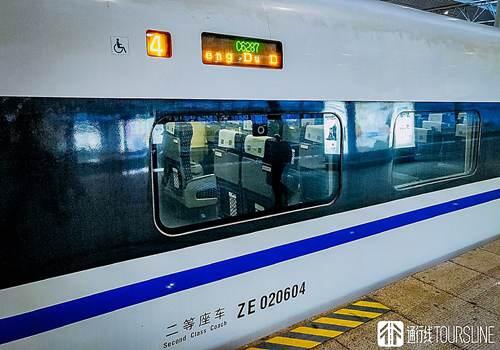 通行线 CRH380AN上线投运 它背后的故事 是中国高铁的又一个里程碑