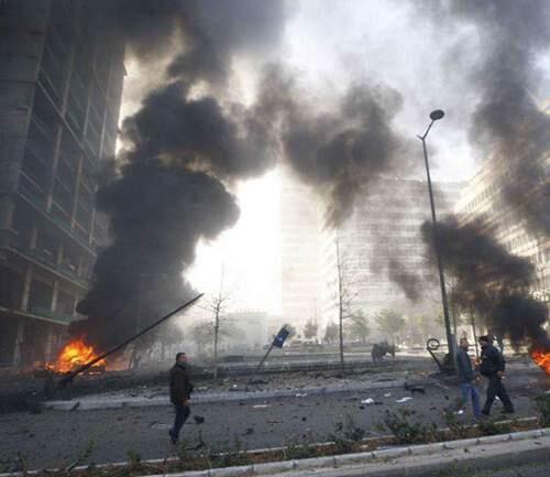 黎巴嫩爆炸百人遇难