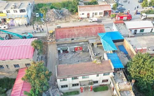 饭店坍塌死者24人同村