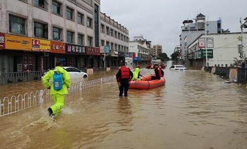 气象台发布暴雨橙色预警