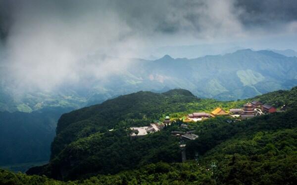 湖南张家界天门山风景图片