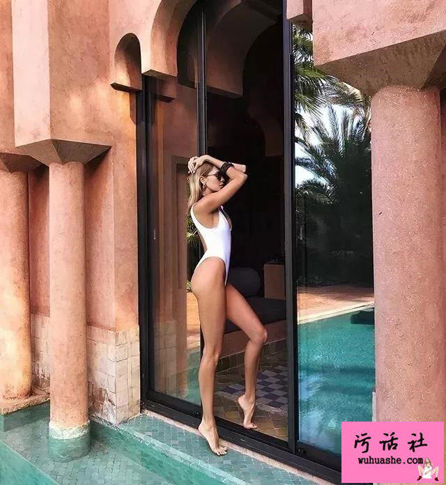 alessandraambrosio 我们要的美好肉体，不是骨感