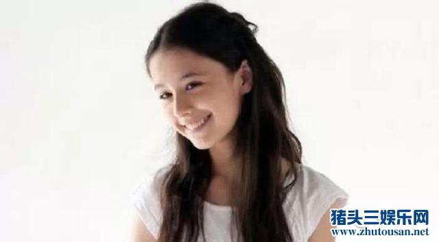 日俄混血小萝莉神似Angelababy 凭无节操日剧走红