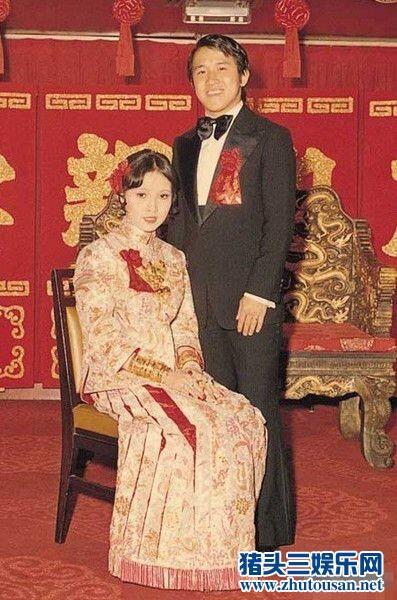 宝妈40年前与曾志伟天价结婚照曝光（图）