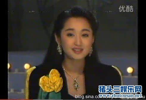 杨钰莹20年前罕见旧照曝光颜值不输刘亦菲