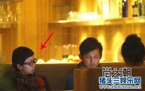 何炅与神秘女友恋情曝光 老婆王菁遭起底系资深媒体人