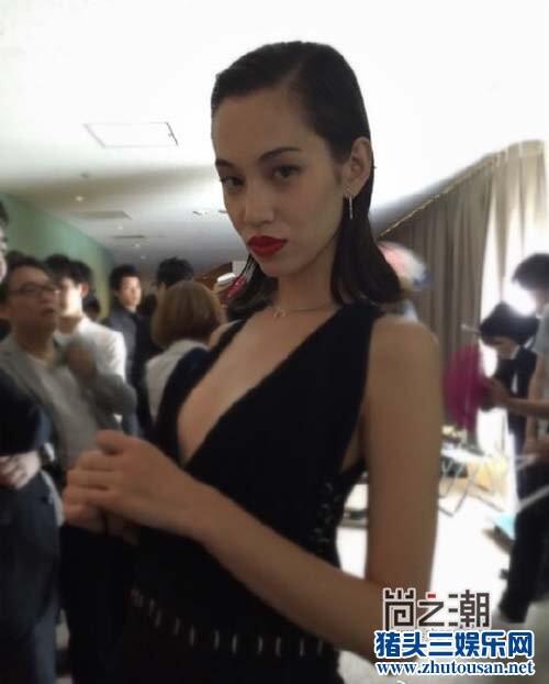 angelababy水原希子什么关系？baby婚礼秀美腿被喊权志龙