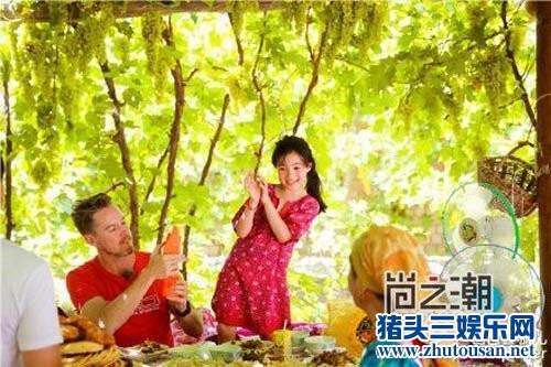 我们都爱笑最新一期夏克立狂整黄嘉千 假夏天乱入