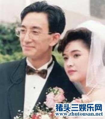 吴启华两任老婆两段婚姻 吴启华女儿成长照