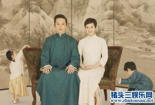 邓超孙俪结婚5周年纪念日恋爱史 孙俪微博晒复古风全家福