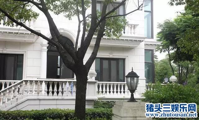 李连杰豪宅变为保安宿舍 娱乐圈明星的十大豪宅盘点