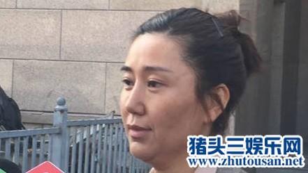 张铁林私生子女母亲齐现身 人到中年昔日美貌不再