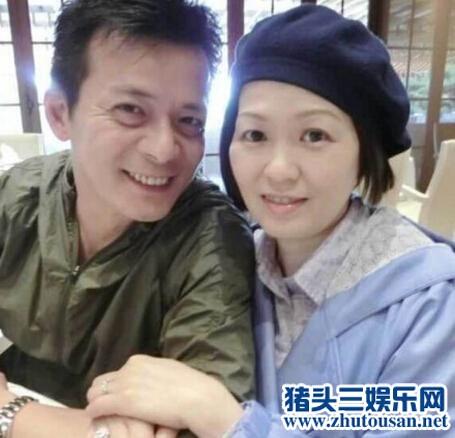 黄日华老婆是谁？56岁黄日华老婆梁洁华女儿黄芷晴全家福近照