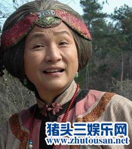 郑佩佩有几个孩子？ 郑佩佩和她老公离婚为什么离婚原因揭秘