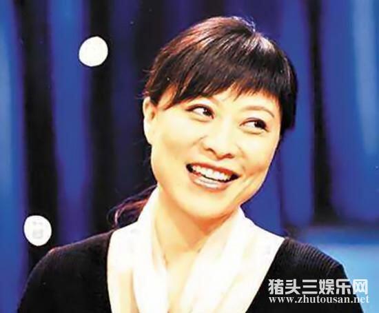 岳红前夫是谁张韶吗？ 演员岳红个人资料年龄身高女儿岳以恩近照