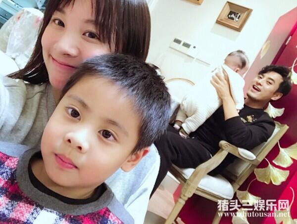 陈龙和老婆章龄之怎么认识的 因戏结缘相恋八个月后闪婚步入婚姻